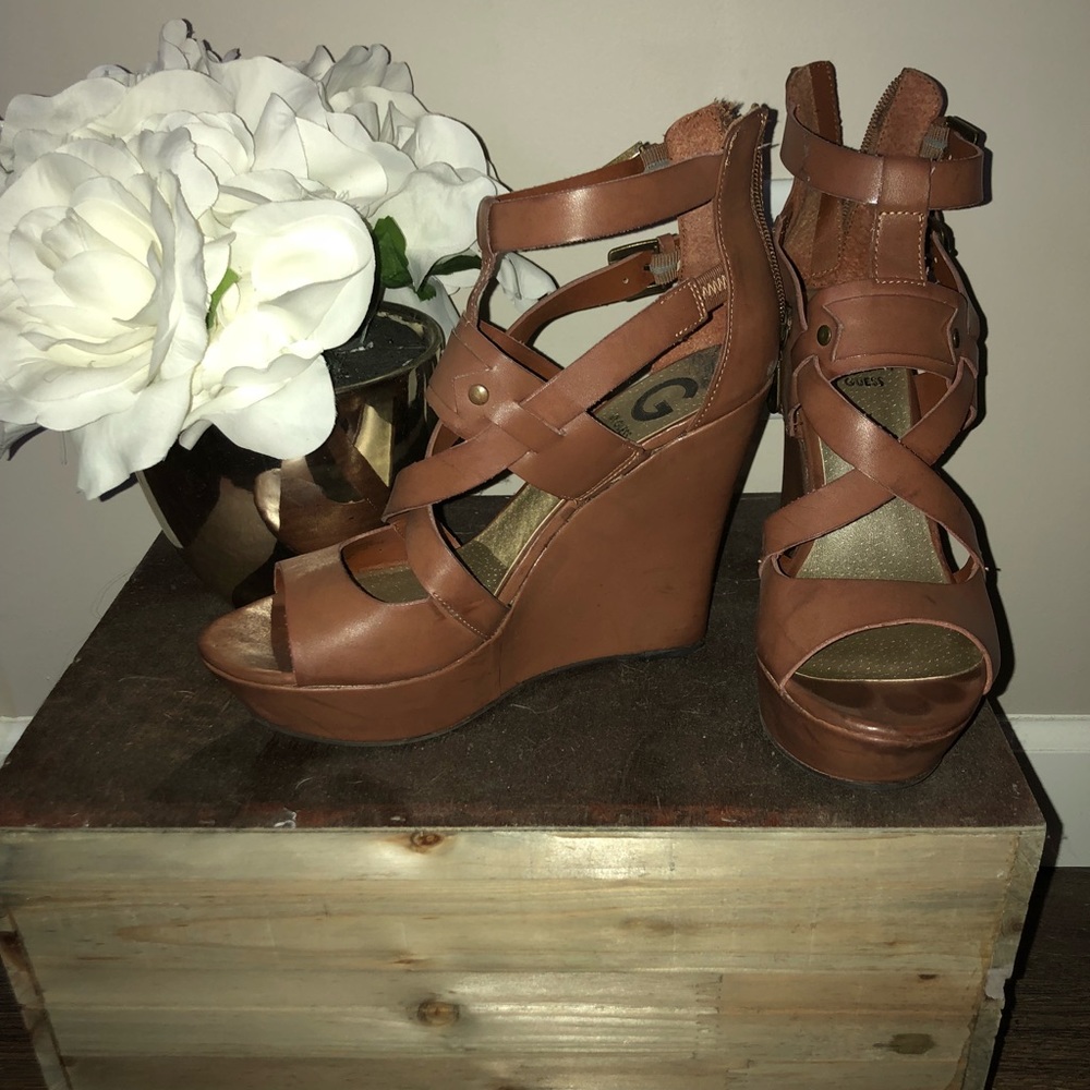 Guess wedges